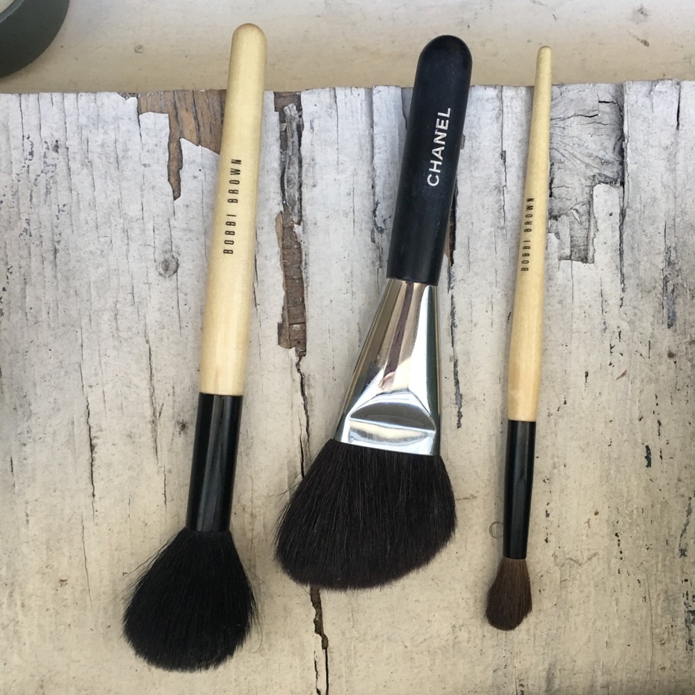 CHANEL AND BOBBI BROWN Makeup Brush Bundle